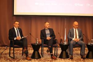 582332585_1788020775238363_209252235706733456_n_1_original